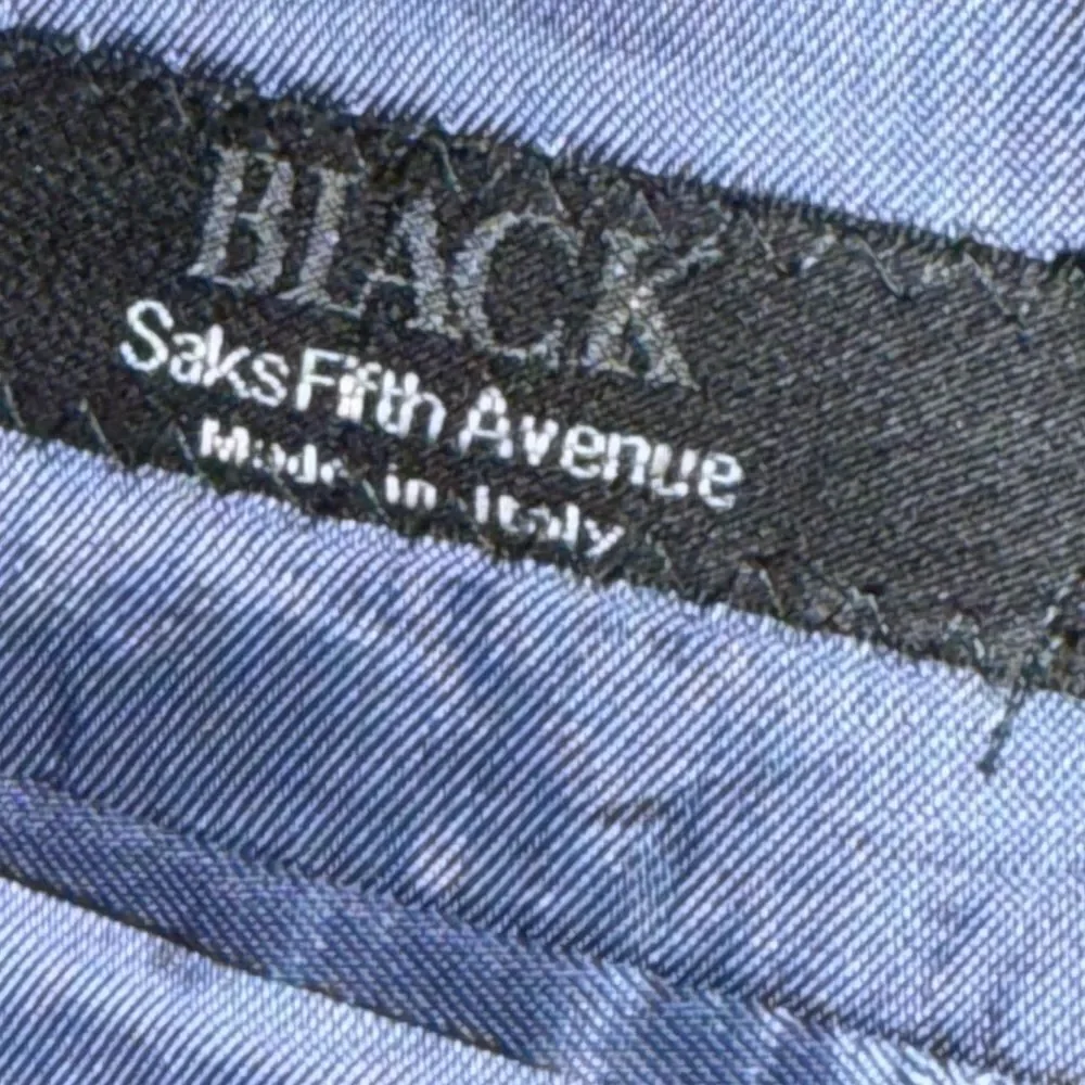 Saks Fifth Ave Black Label Tropical Wool Men’s Blue Windowpane Jacket. Size 42.